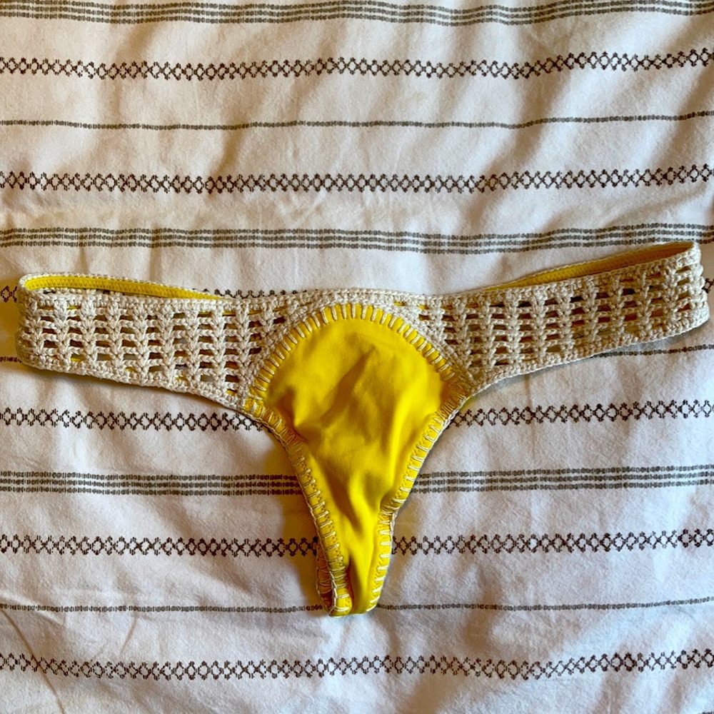Victoria Secret Swim Thong Bikini S NWOT